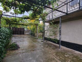 Продаётся 2-этажный дом, в центральной части Тирасполя