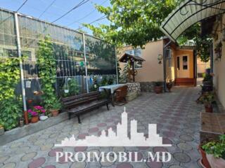 ​ Vă propunem spre vânzare această casă în or. Orhei, str. Zorilor, ..