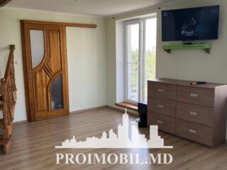 Vă propunem spre vânzare acestapartament cu 2camere și living,sect. ..