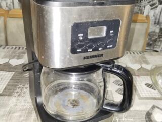 Продам кофеварку на запчасти или под ремонт