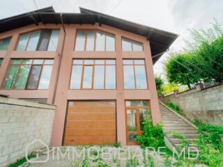 Casă cu 2 niveluri, or. Durlești Vă propunem spre vânzare casă cu 2 ..