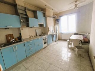 Сдам 2-х комнатную квартиру в новом на Пантелеймоновской