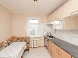 Spre chirie apartament amplasat în bloc secundar din ...