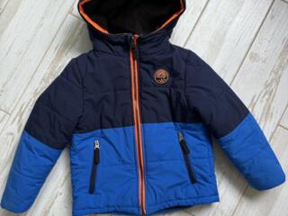 Продам курточку в отличном состоянии