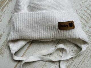 Продам шапочку для новорожденных