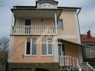 Дом , пл. Толбухина, Чубаевка