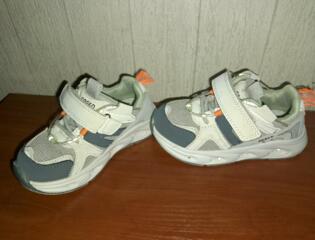 Кроссовки на мальчика