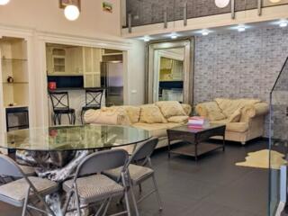 Код: 1806: Двухуровневая квартира в центре Одессы, ул. Большая Арнаутс