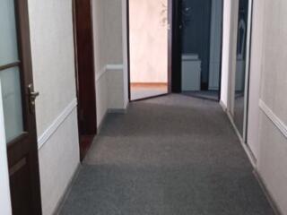 ПРОДАЕТСЯ 3-комнатная квартира