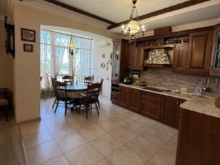 34231  Продам 3-комнатную квартиру с видом на ...