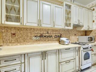 Оренда 2-х к.кв в приватному будинку по вул. Карпатська, в ...