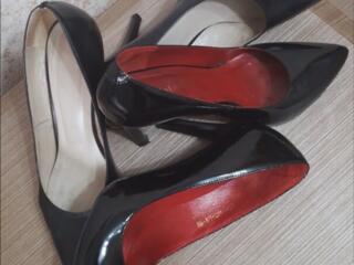 Продам туфли