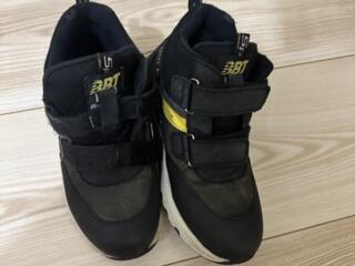 Детские ботинки (б/у 33 размер)