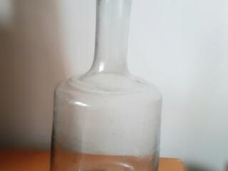 2 стеклянных советских графина. Пепельница. Кувшин.