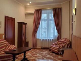 довгострокова оренда 3-к квартира Київ, Шевченківський, 29999 грн./міс