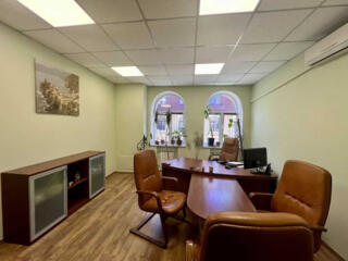 довгострокова оренда офісне приміщення Київ, Подільський, 12500 грн./м