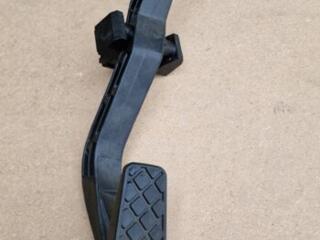 Педаль газа Ауди 80