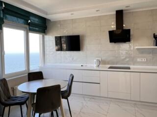 Аренда дизайнерской квартиры в Аркадии / Каманина, вид моря