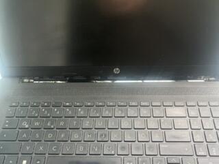 Hp 17.3| i3-1115G4| 8 ГБ| UHD| Акум держит