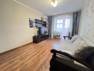 Оренда 1 кв. на вул. Драгоманова 31, 38/18/9 кв. м, 7/16 пов. ...