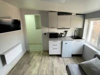 Предлагается к продаже квартира студийного типа в новом доме в центре 