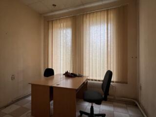 Здам магазин в Київському р-ні 215 м² вул. Варненська, парк Марка Твена