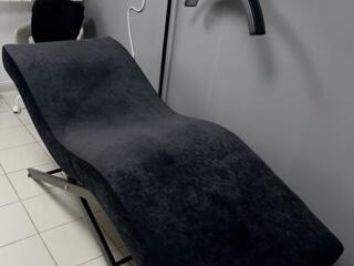 Pat pentru gene și lampă