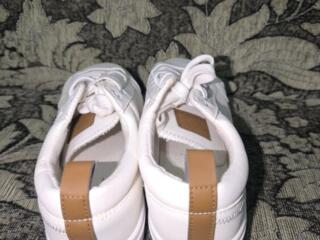 Новые кеды белые