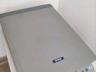 Сканер Epson Perfection 1270