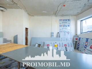 Spre chirie spațiucomercial, amplasat la parterul unui bloc nou, ...