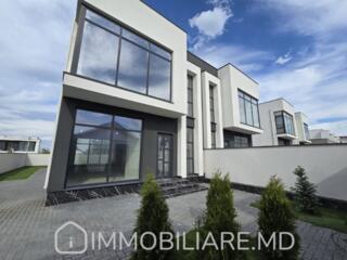 Casă cu 2 niveluri, or. Durlești Vă propunem spre vânzare casă cu 2 ..