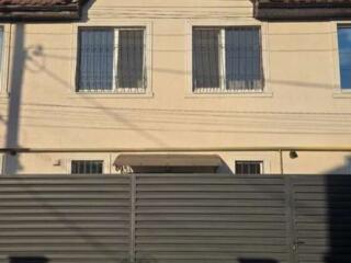 36083.Продам таунхаус с новым ремонтом. Общая ...