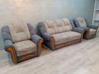 Перетяжка или реставрация мебели