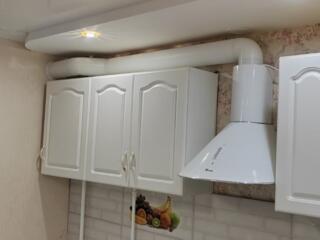 Установка вытяжки на кухне