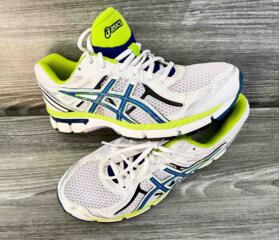 ASICS размер 39-40 цена 1150 рублей. Оригинал Тирасполь.