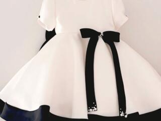 Требуется швея