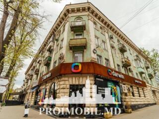 Spre chirie se oferă apartament în 2 nivele, însect. Centru, str. ...