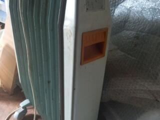 Продам масляный электрорадиатор