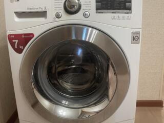 LG 7 кг. Прямой привод. Доставка.