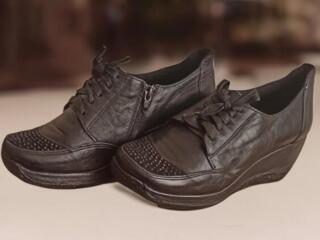 Ботильоны и сапоги р. 35 и туфли кожа, новые р. 38