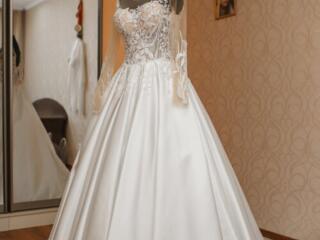 Продам свадебное платье