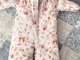 Зимний комбинезон для девочки