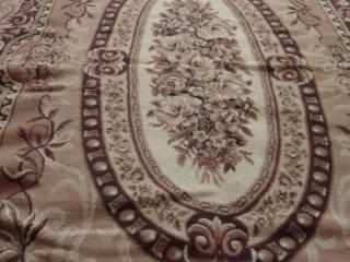 Продам ковер.