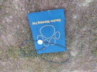 Продается грелка - подстилка для собаки в будку, несколько режимов