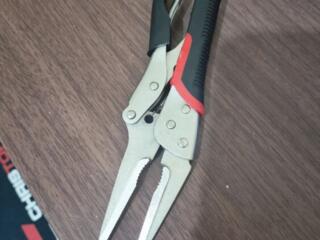 Продам 1 новый ключ плоскогубцы, цена 150 руб. 077589539.