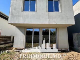 Vă propunem spre vânzare această vilăcu 2nivele în Dumbrava, Poiana ..