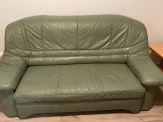 Кожаный трёхместный диван раскладной!
