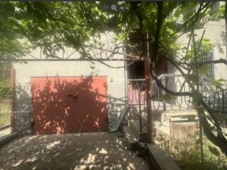 33525 Продается просторный дом в Черноморке. ...