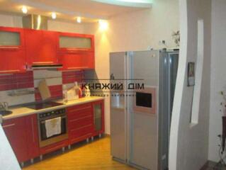 До оренди пропонудться 1 км. студіо на 14 пов. 17 поверхового будинку 