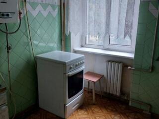 Продается двухсторонняя 2-х комнатная квартира в жилом состоянии на ..